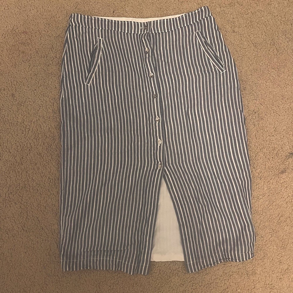 Abercrombie & Fitch midi skirt - blue and white stripes size 6